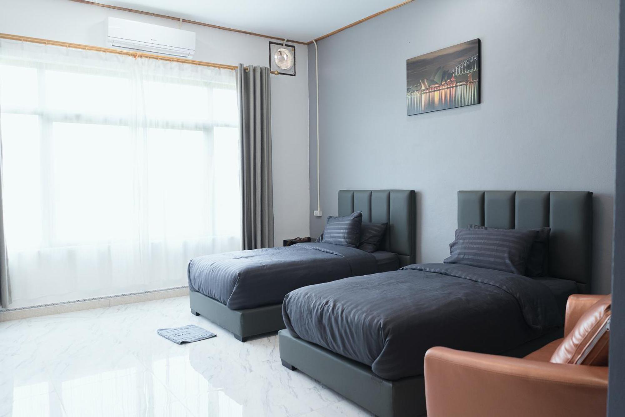 Tulip Hotel Luang Namtha Exterior photo