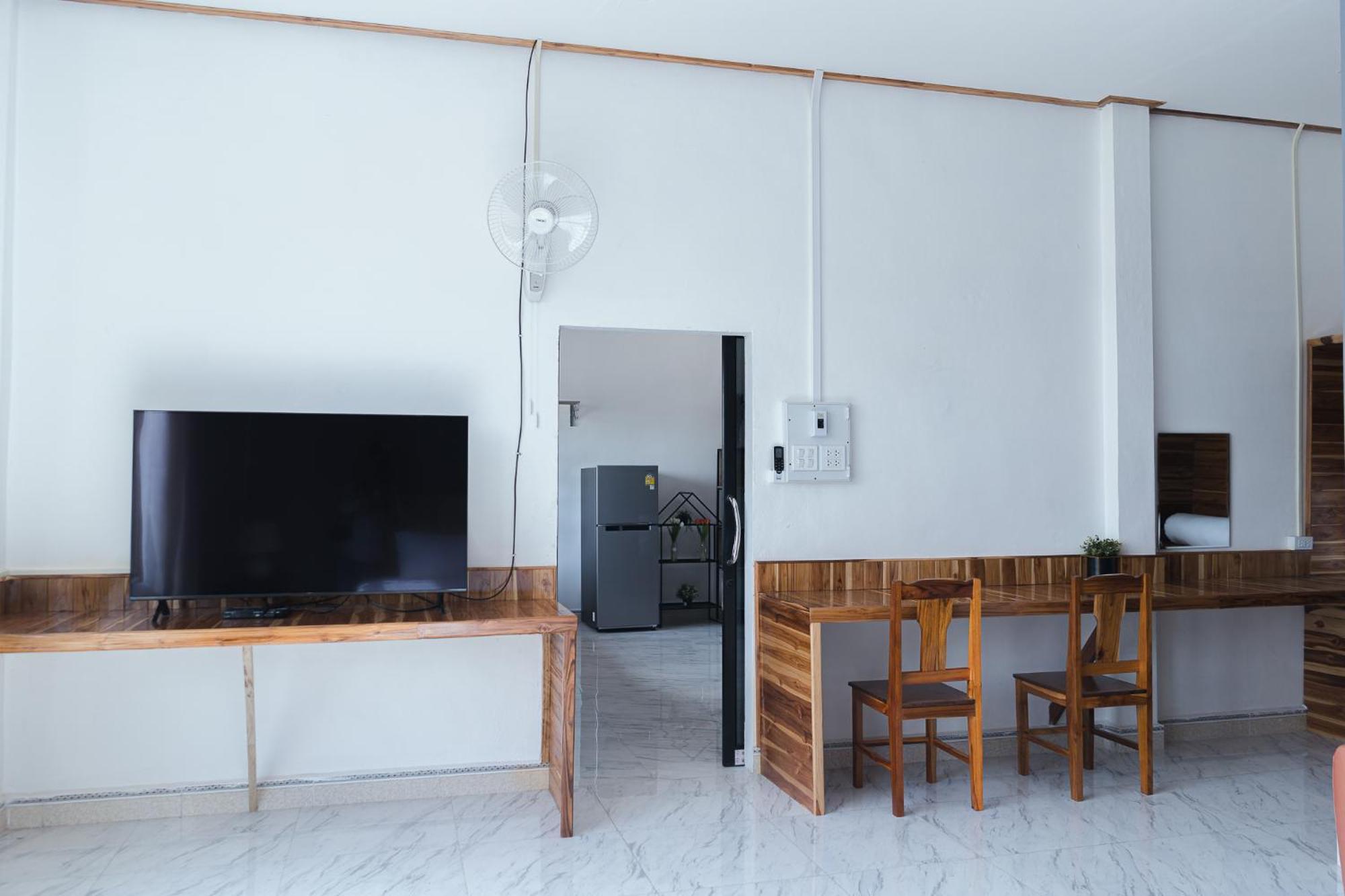 Tulip Hotel Luang Namtha Exterior photo
